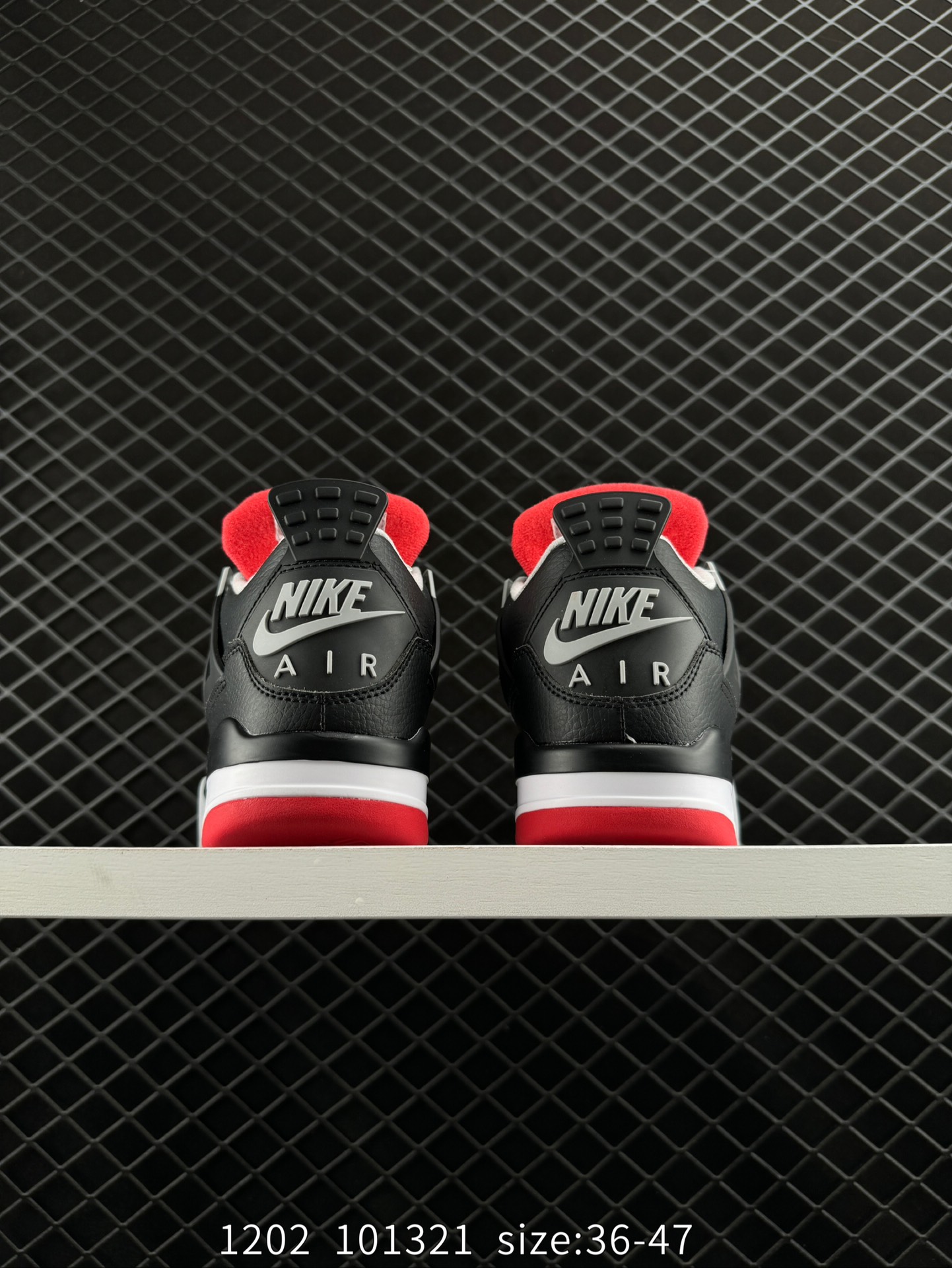 Nike Air Jordan 4 Retro
